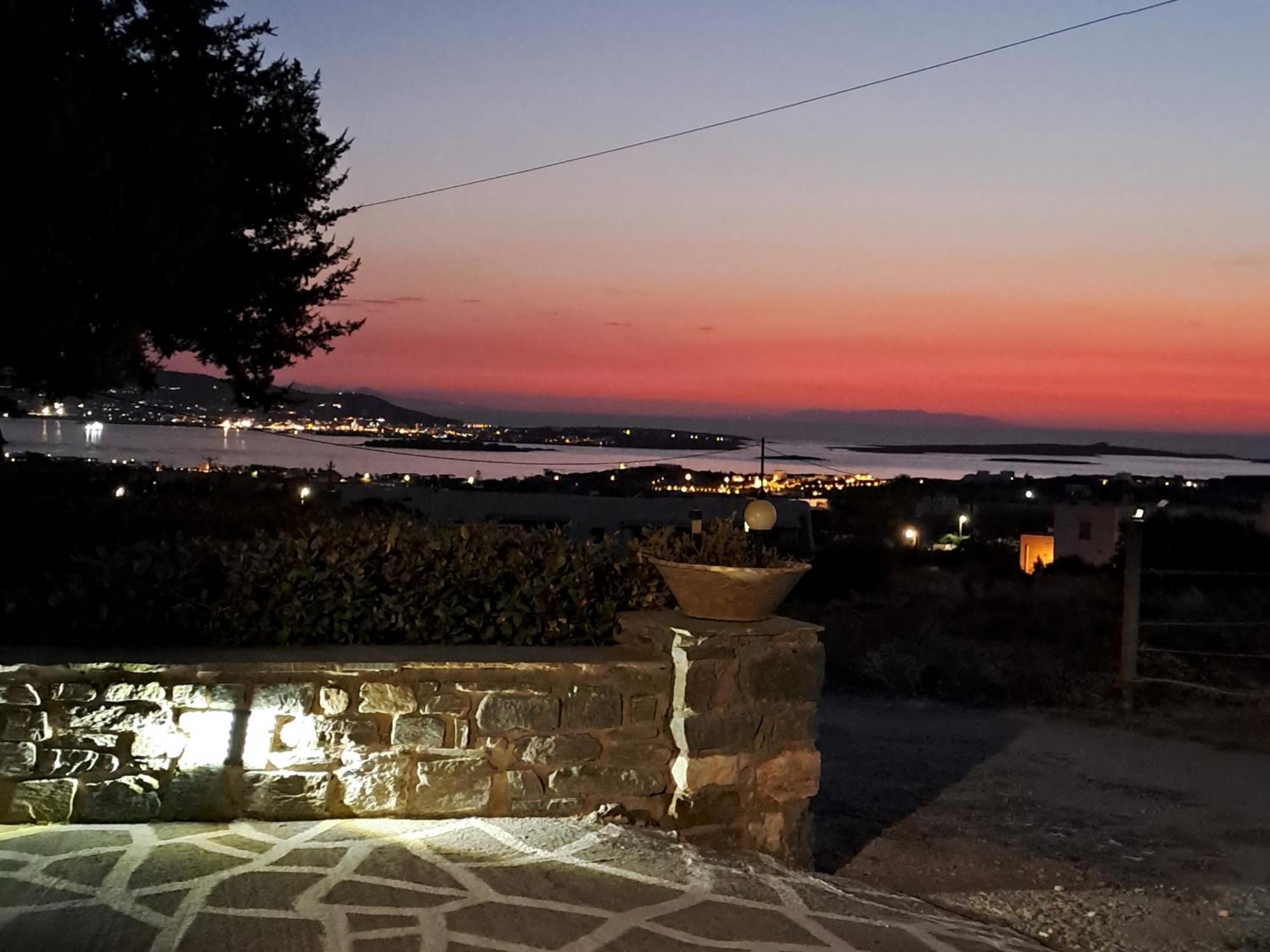Traditional House Paros Sarakíniko Esterno foto