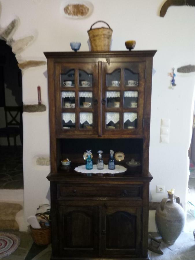 Traditional House Paros Sarakíniko Esterno foto