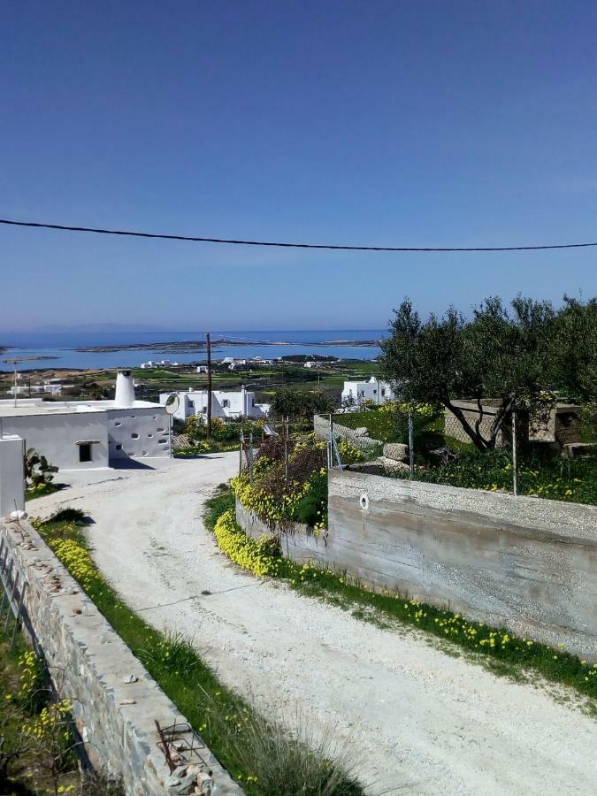 Traditional House Paros Sarakíniko Esterno foto